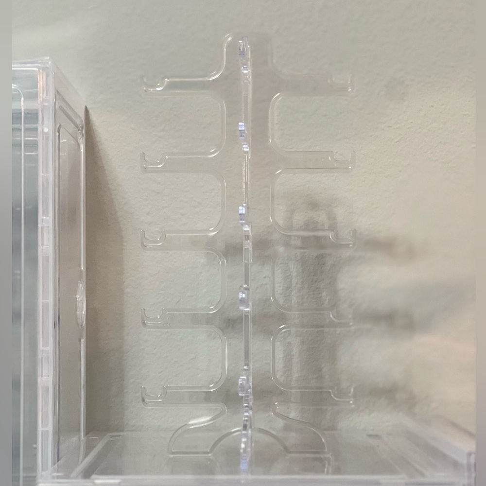 Clear Sunglass Display